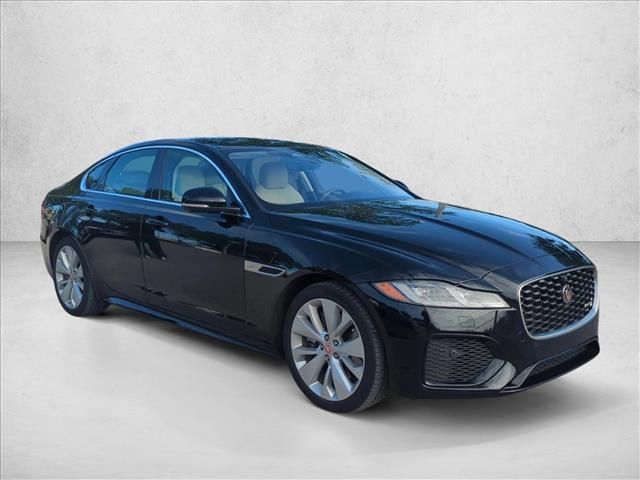 2021 Jaguar XF R-Dynamic SE