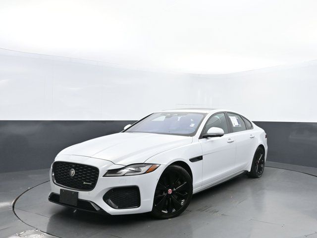 2021 Jaguar XF R-Dynamic SE