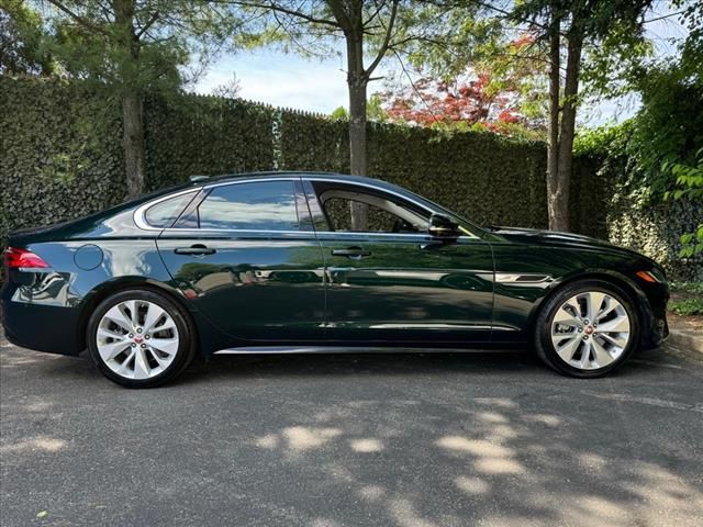 2021 Jaguar XF R-Dynamic SE