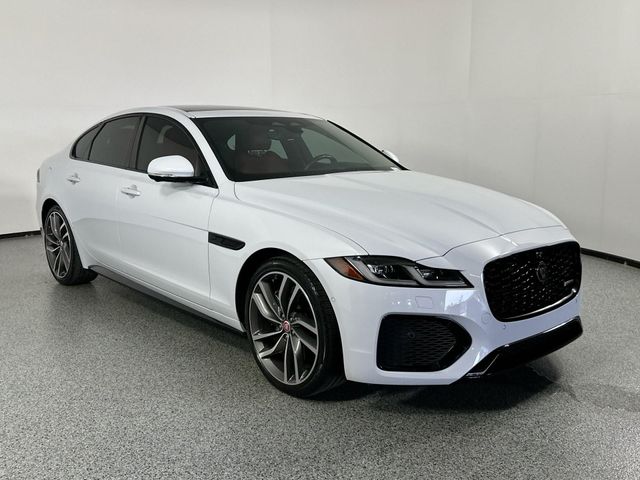 2021 Jaguar XF R-Dynamic SE