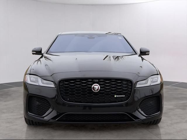 2021 Jaguar XF R-Dynamic SE