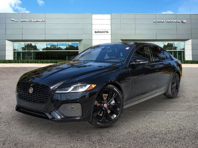 2021 Jaguar XF SE