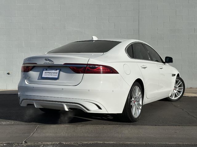 2021 Jaguar XF SE