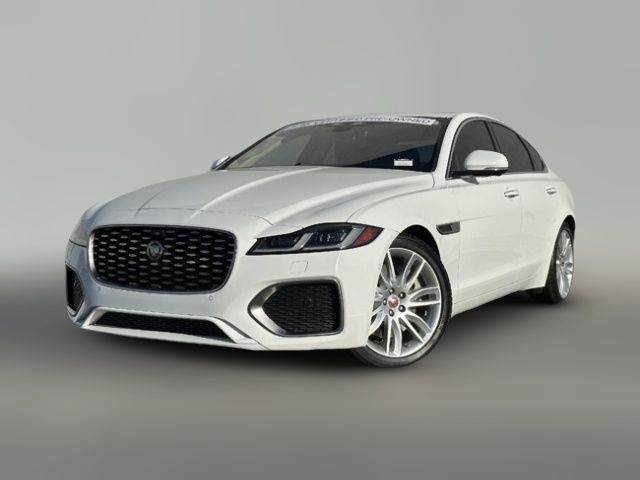 2021 Jaguar XF SE