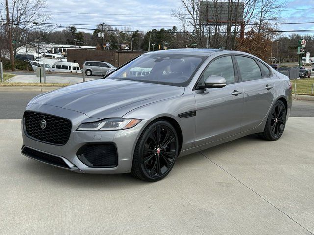 2021 Jaguar XF SE