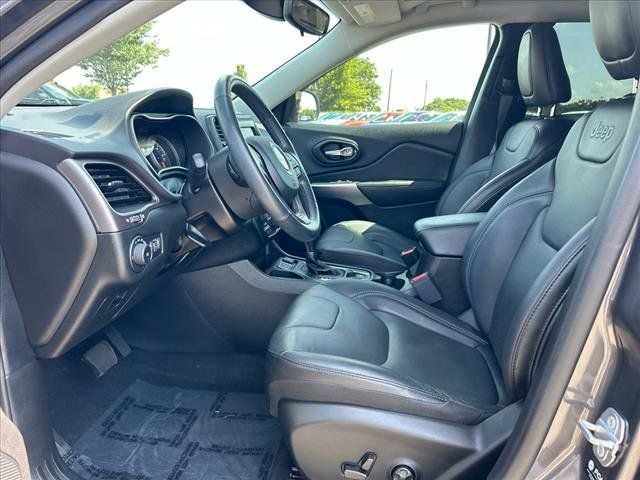 2021 Jeep Cherokee Latitude Lux