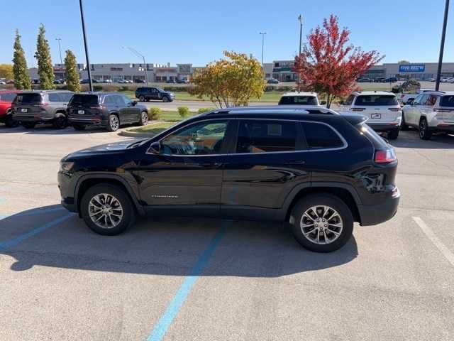 2021 Jeep Cherokee Latitude Lux