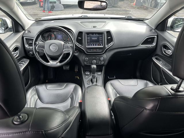 2021 Jeep Cherokee Latitude Lux