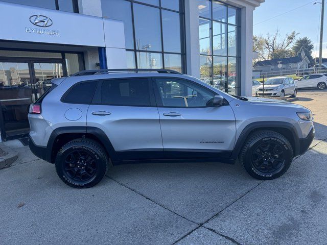 2021 Jeep Cherokee Trailhawk