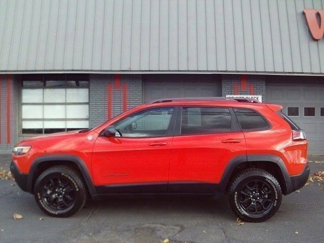 2021 Jeep Cherokee Trailhawk