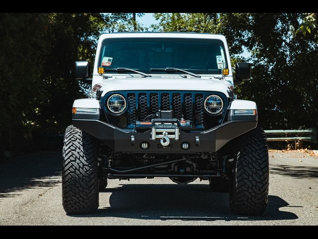 2021 Jeep Gladiator California