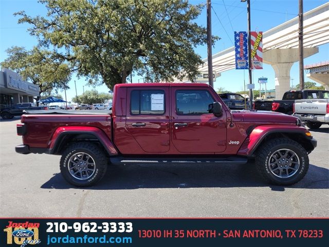 2021 Jeep Gladiator Overland