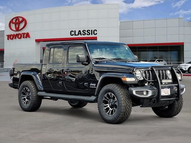 2021 Jeep Gladiator Overland