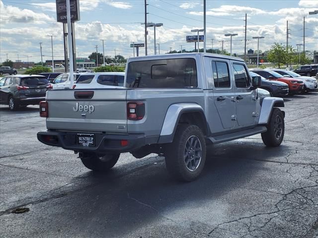 2021 Jeep Gladiator Overland