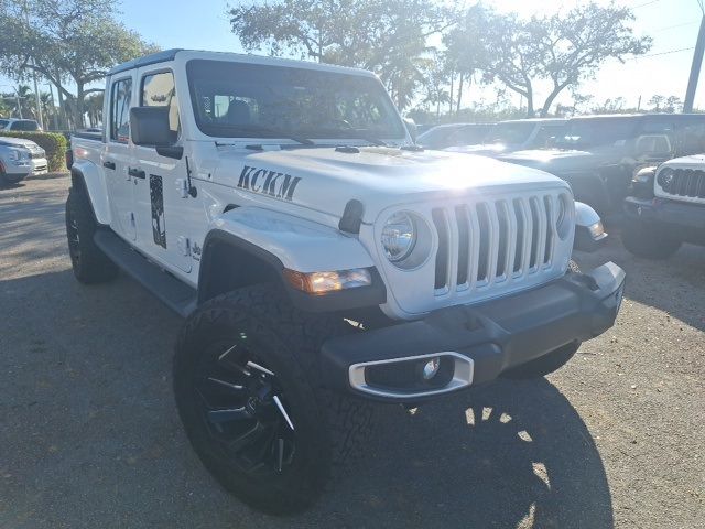 2021 Jeep Gladiator Overland