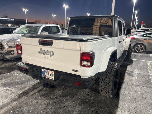 2021 Jeep Gladiator Overland