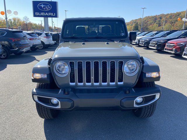 2021 Jeep Gladiator Overland