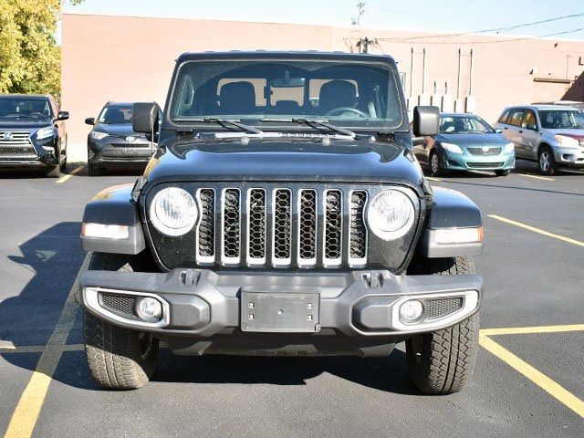 2021 Jeep Gladiator Overland