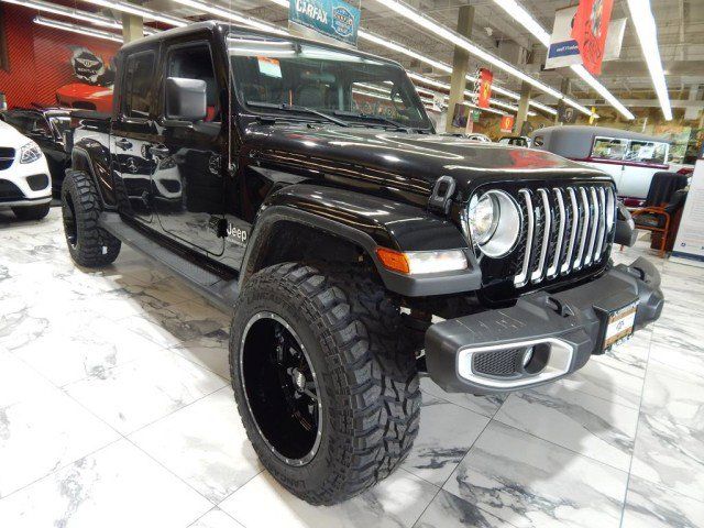 2021 Jeep Gladiator Overland