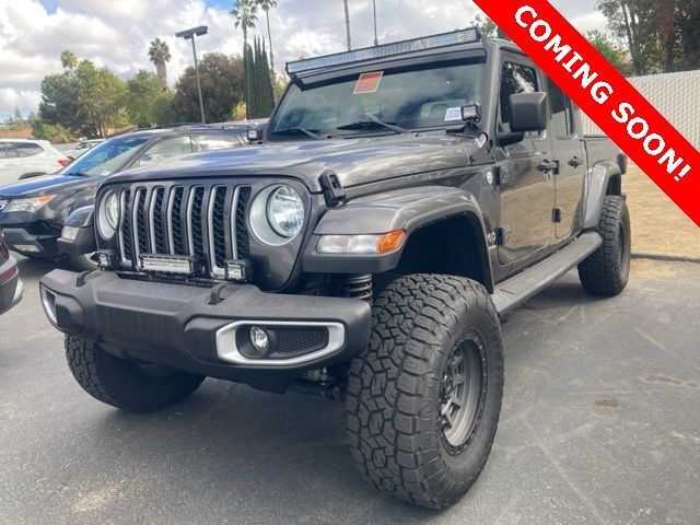 2021 Jeep Gladiator Overland