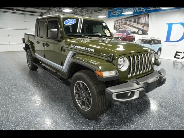2021 Jeep Gladiator Overland