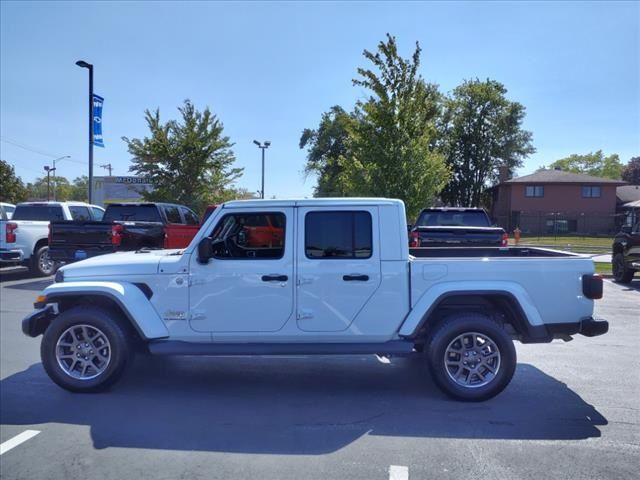 2021 Jeep Gladiator Overland