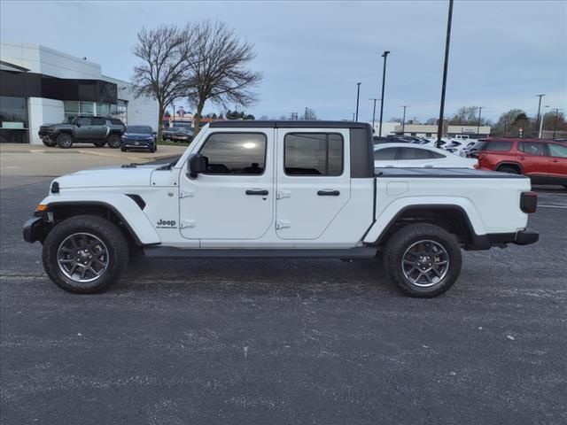 2021 Jeep Gladiator Overland