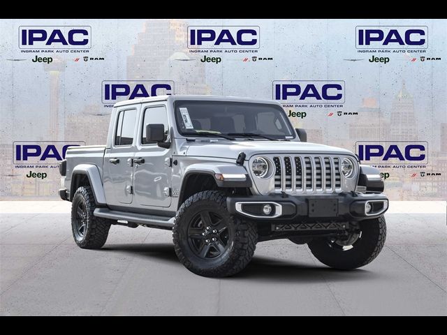 2021 Jeep Gladiator Overland