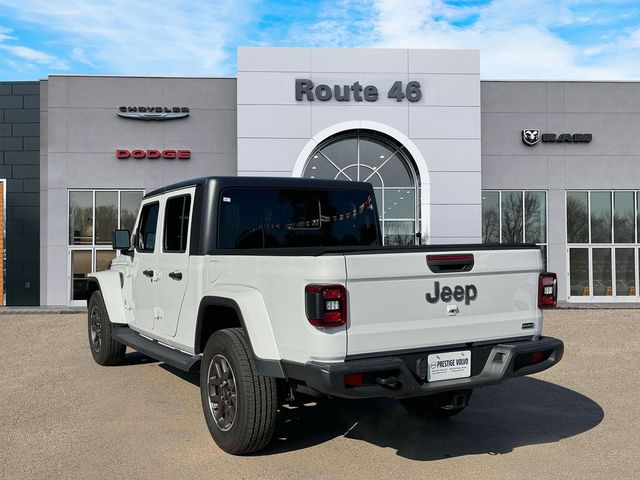 2021 Jeep Gladiator Overland