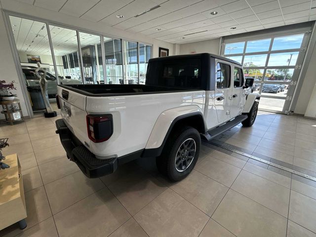 2021 Jeep Gladiator Overland