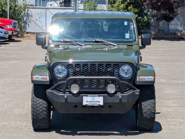 2021 Jeep Gladiator Willys Sport