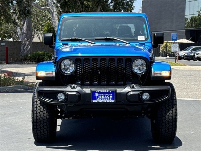 2021 Jeep Gladiator Willys