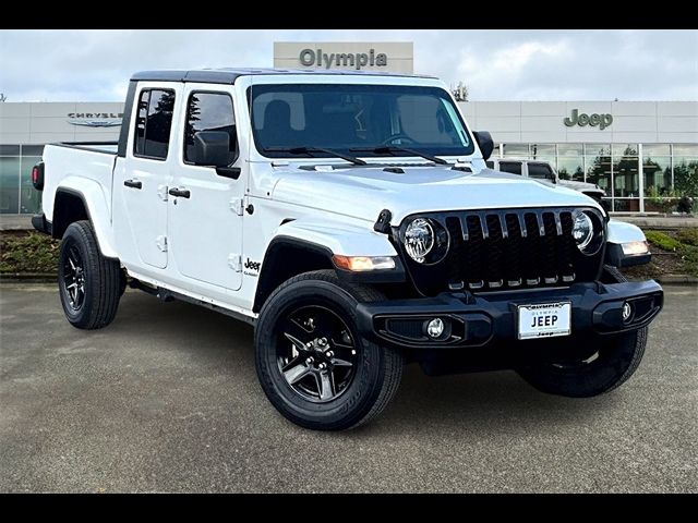 2021 Jeep Gladiator California