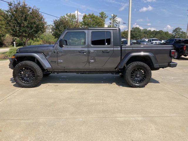 2021 Jeep Gladiator Willys