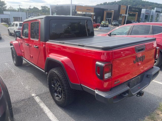 2021 Jeep Gladiator Willys