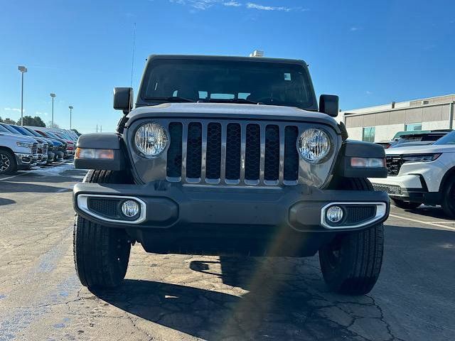 2021 Jeep Gladiator Sport S
