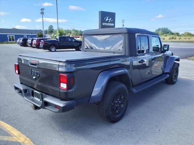 2021 Jeep Gladiator Willys