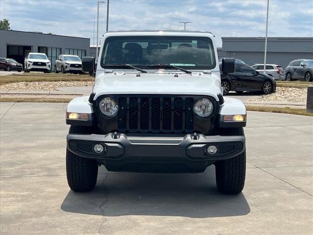 2021 Jeep Gladiator Willys