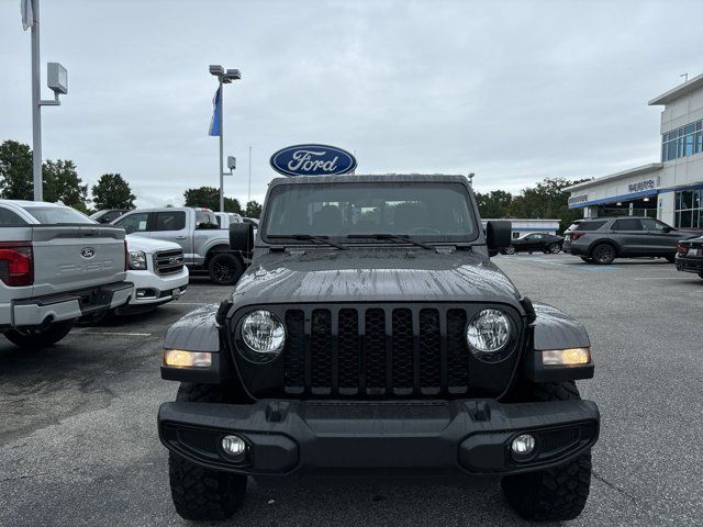 2021 Jeep Gladiator Willys