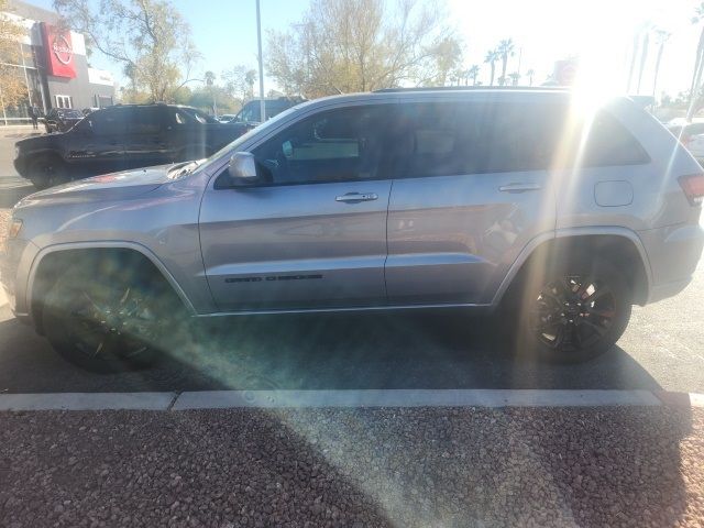 2021 Jeep Grand Cherokee Laredo X