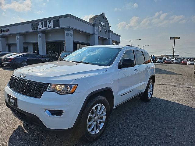 2021 Jeep Grand Cherokee Laredo E