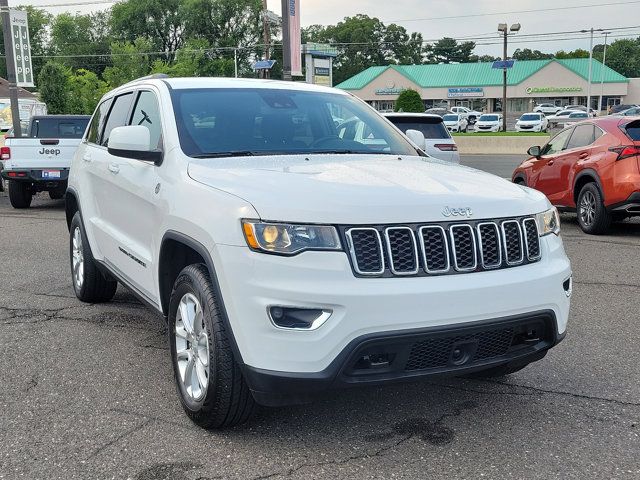 2021 Jeep Grand Cherokee Laredo E