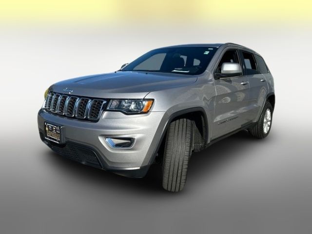2021 Jeep Grand Cherokee Laredo E