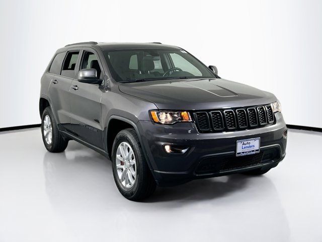 2021 Jeep Grand Cherokee Laredo E