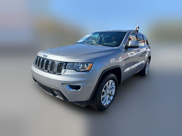 2021 Jeep Grand Cherokee Laredo E