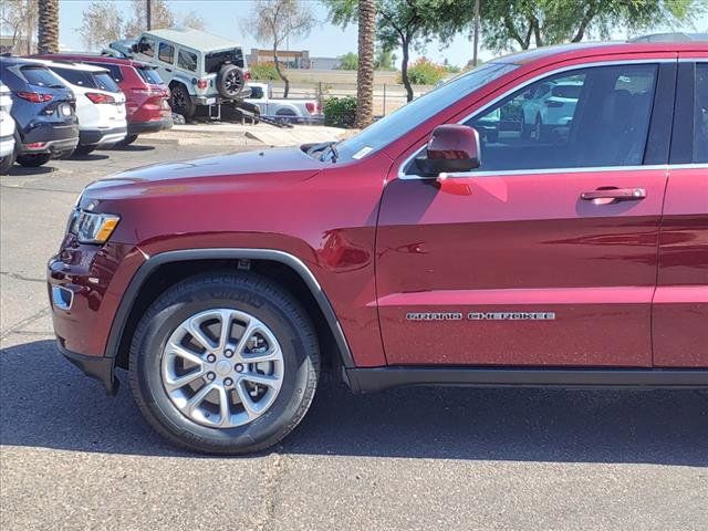 2021 Jeep Grand Cherokee Laredo X