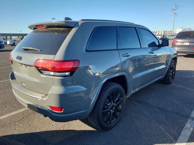 2021 Jeep Grand Cherokee Laredo X