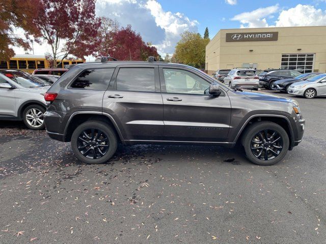 2021 Jeep Grand Cherokee Laredo X