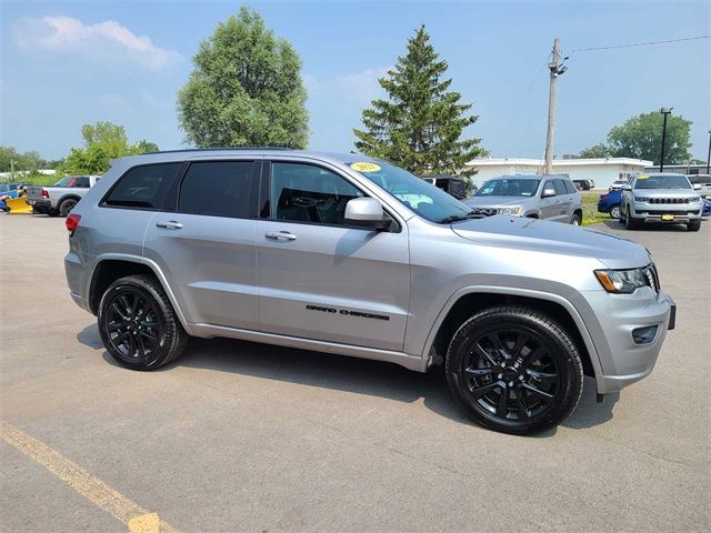 2021 Jeep Grand Cherokee Laredo X