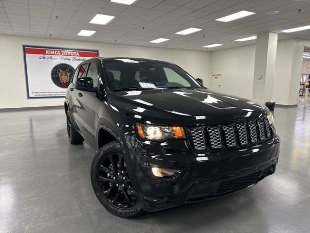 2021 Jeep Grand Cherokee Laredo X